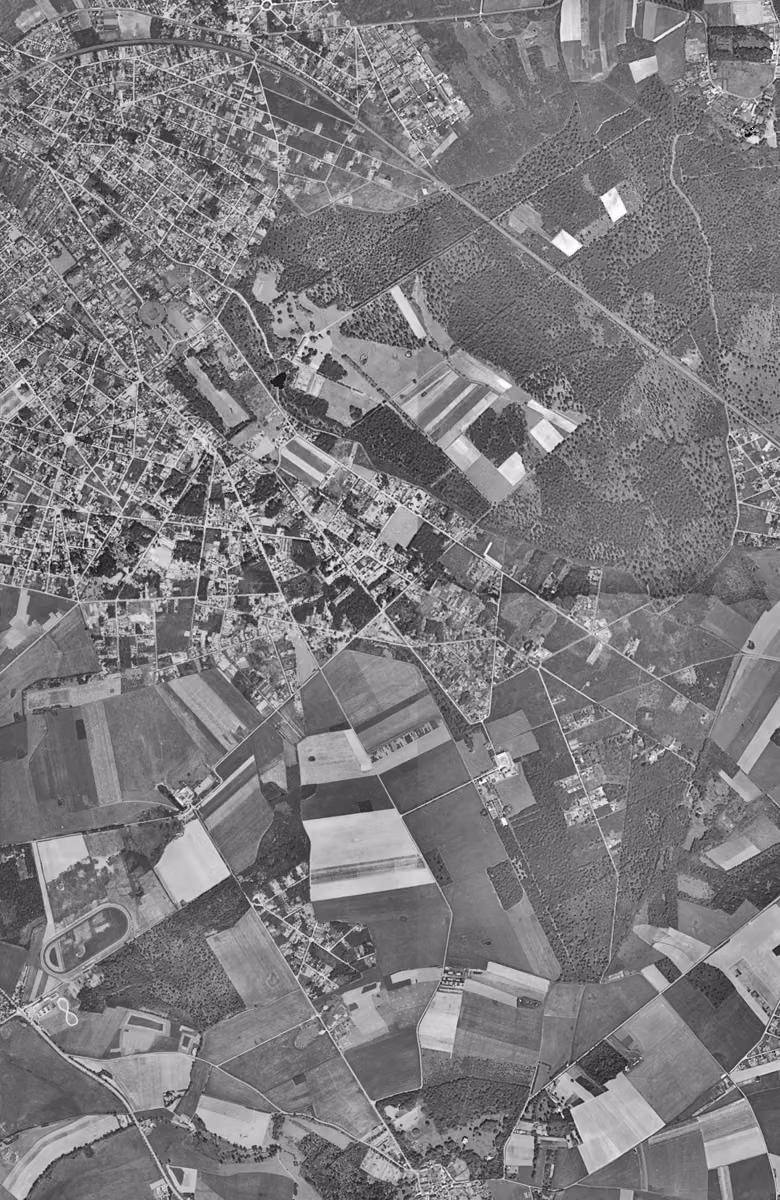 Le Plessis-Trévise en 1949, le territoire vu du ciel, au même cadrage