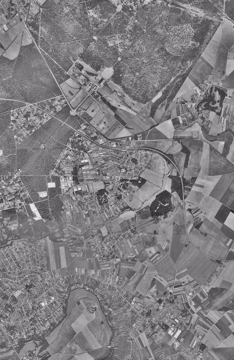 Villecresnes en 1949, le territoire vu du ciel, au même cadrage