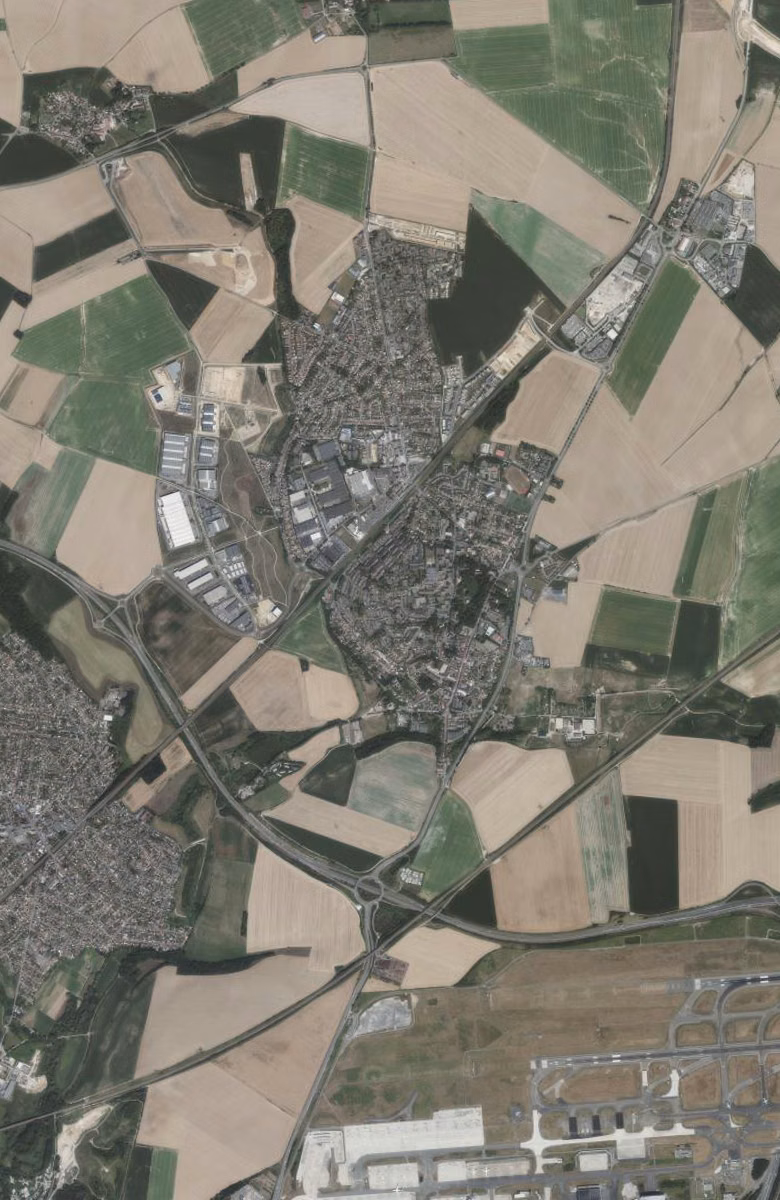 Louvres aujourd'hui, le territoire vu du ciel