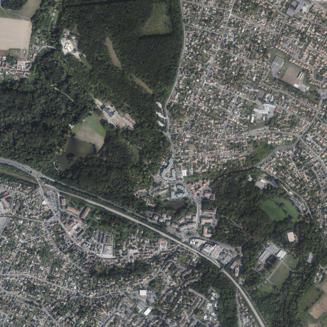 Osny aujourd'hui, le centre vu du ciel