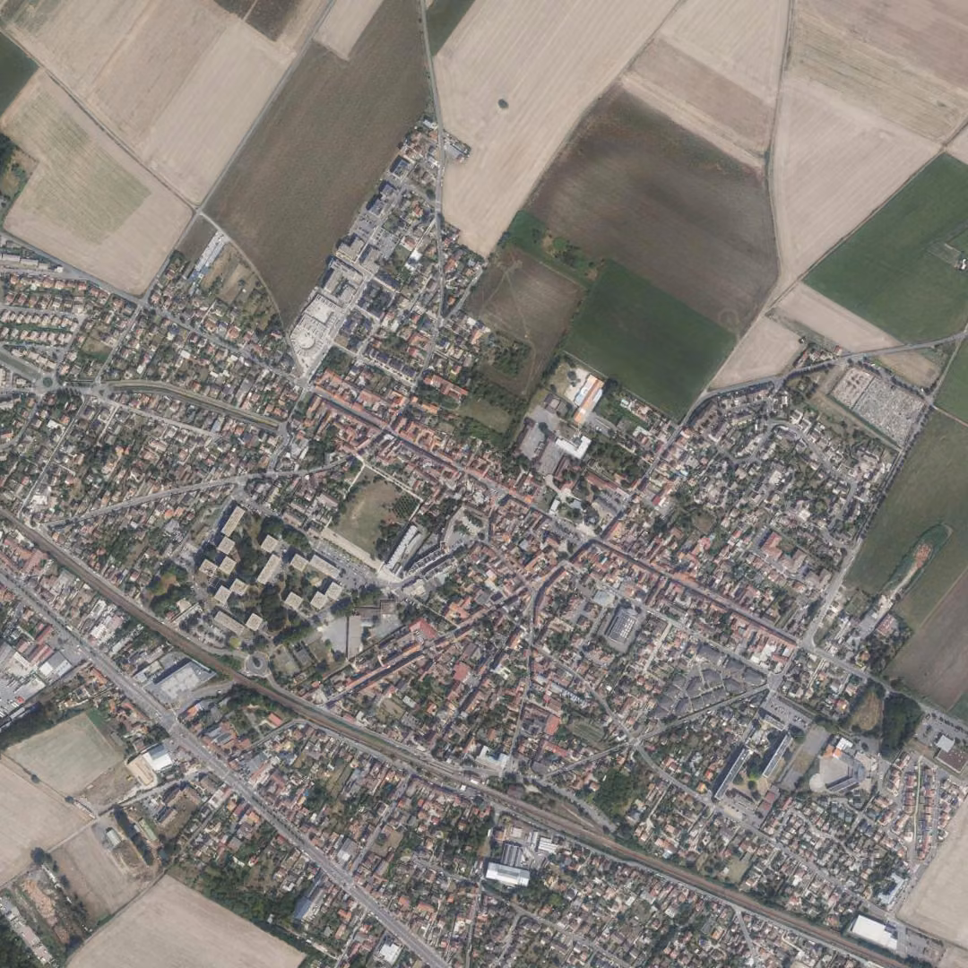 Pierrelaye aujourd'hui, le centre vu du ciel