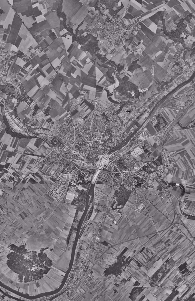 Pontoise en 1949, le territoire vu du ciel, au même cadrage