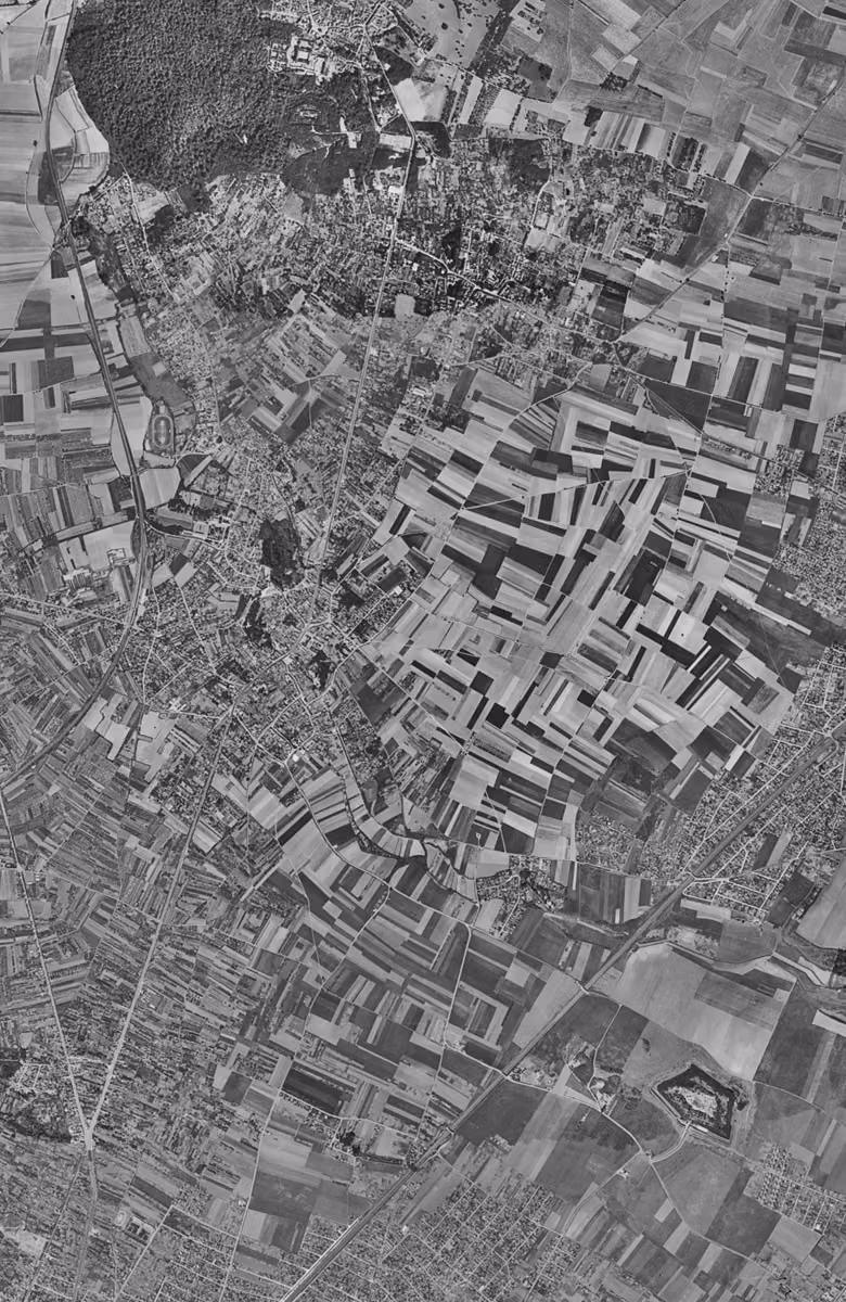 Sarcelles en 1949, le territoire vu du ciel, au même cadrage