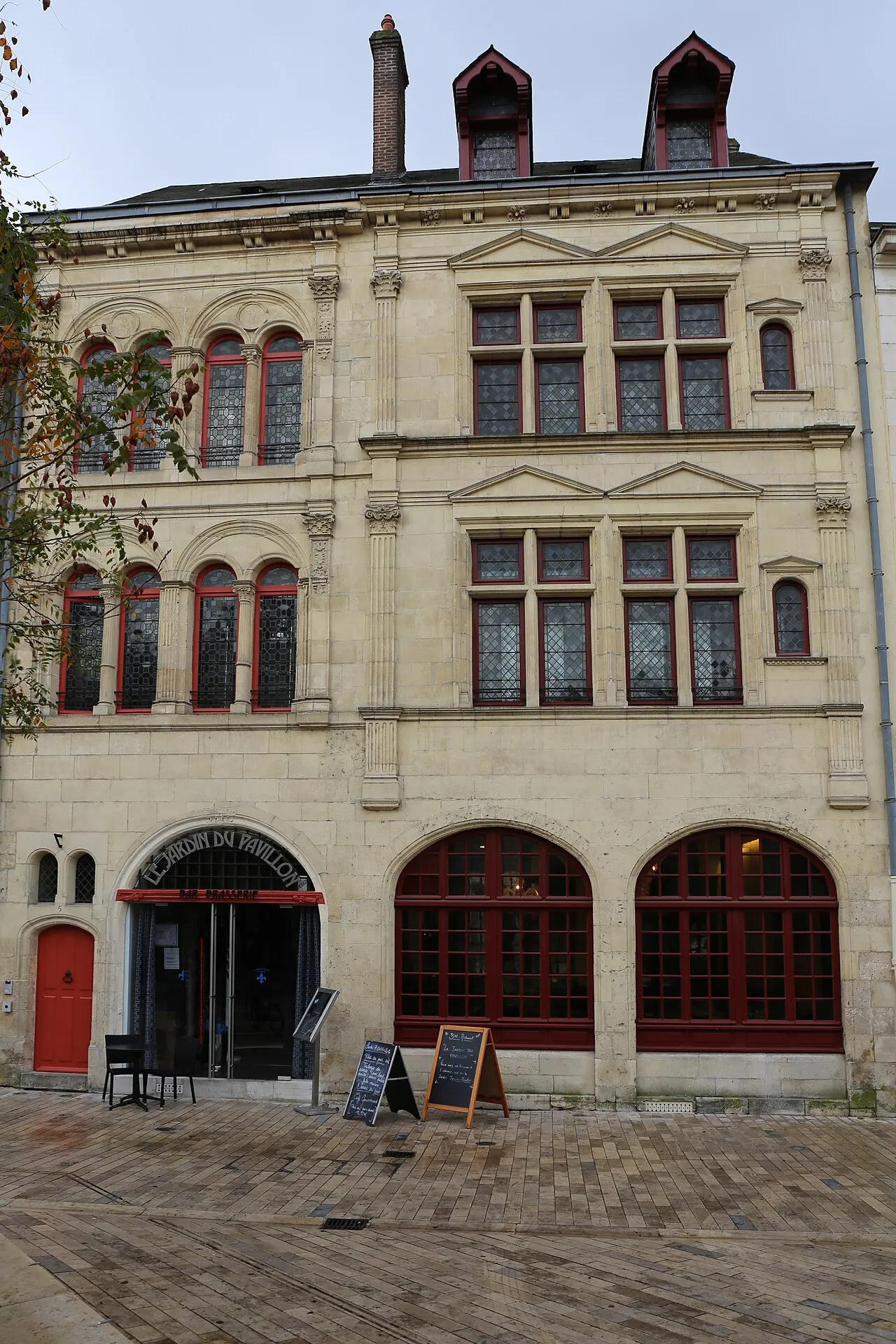 Immeubles, actuellement Service départemental de l’Architecture et du Patrimoine (SDAP)
