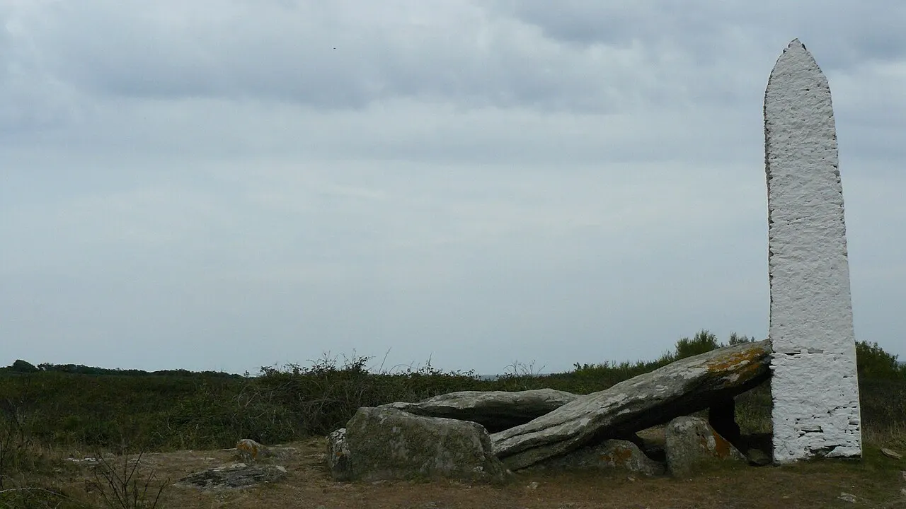 Dolmen dit de Vagouar-Huen