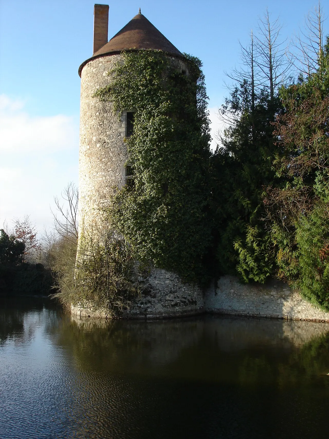 Tour de l’ancienne enceinte fortifiée