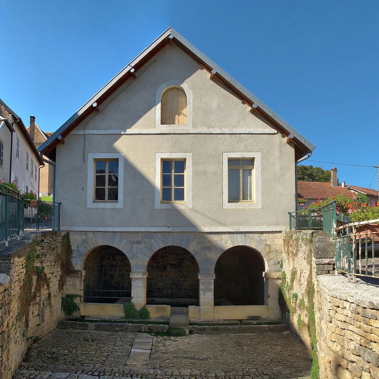 Mairie-lavoir