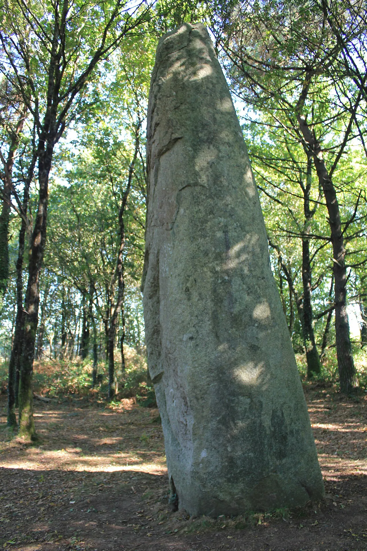 Menhir de Kermarquer