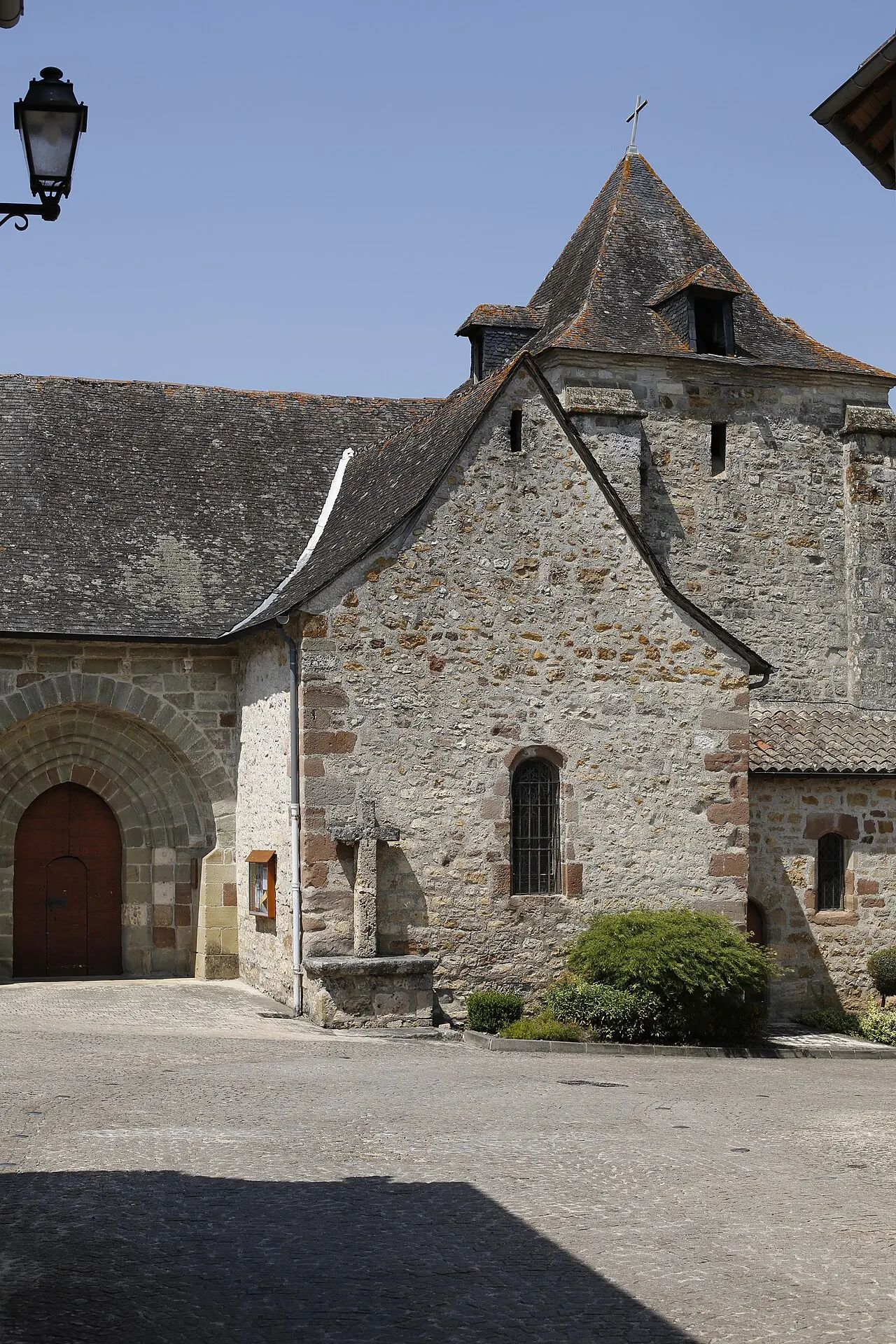 Église Saint-Saturnin