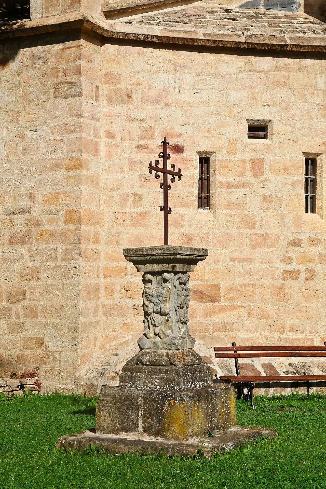 Socle de croix