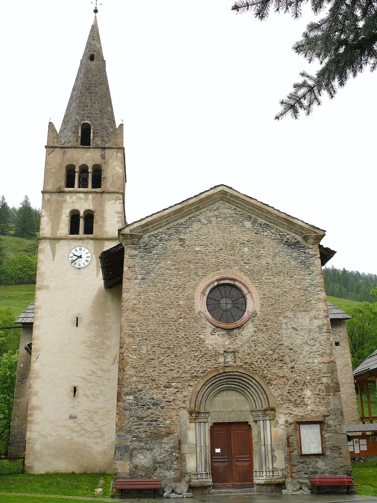 Église Saint-Pierre