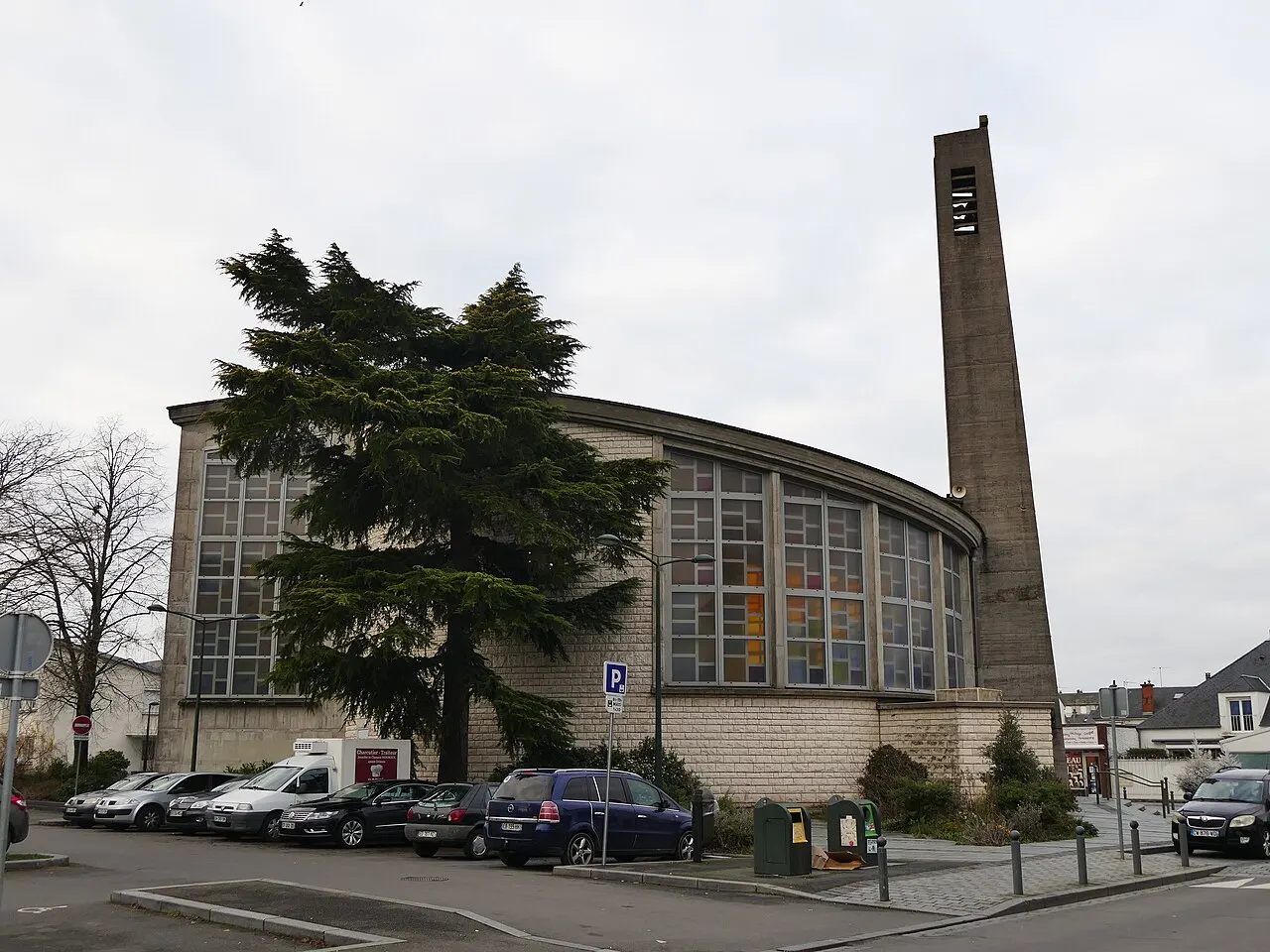 Église Saint-Jean-Bosco