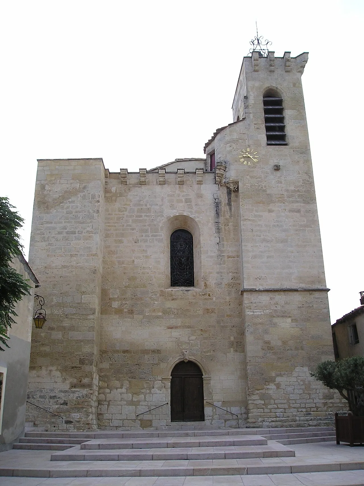 Église Saint-Julien et Sainte-Basilisse