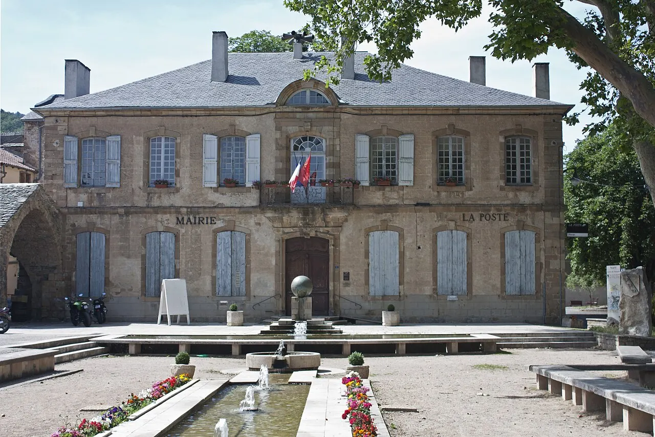 Ancien hôtel Ayrolle des Angles, actuellement hôtel de ville