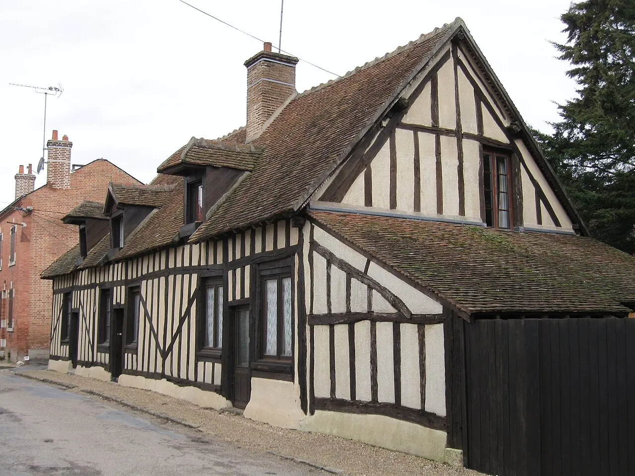Groupe d’habitations en pans de bois