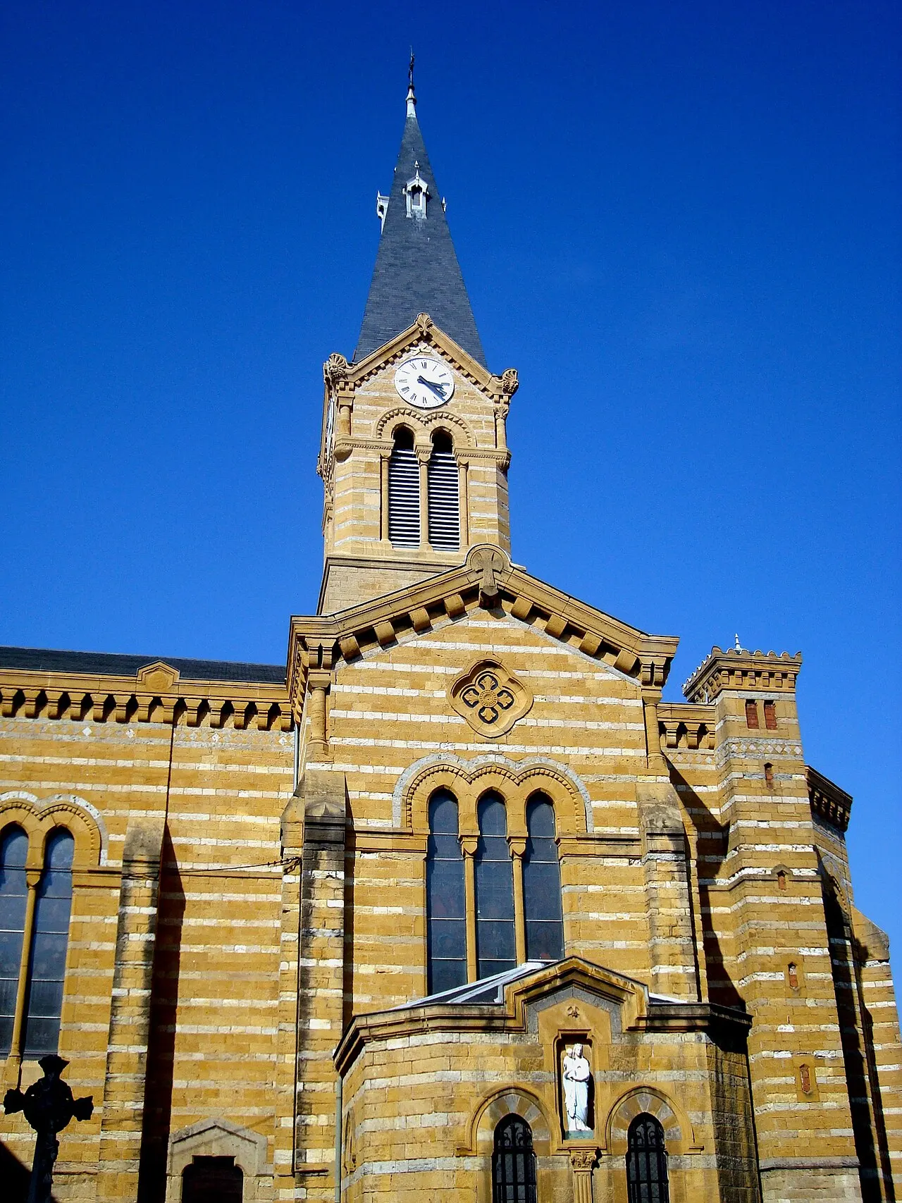 Église Saint-Irénée