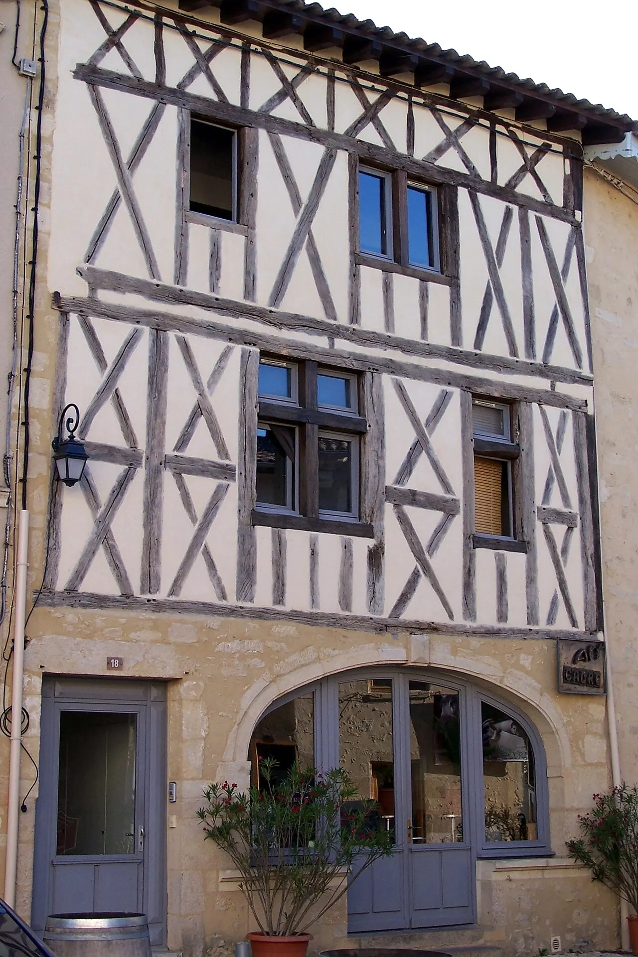 Maison Flous