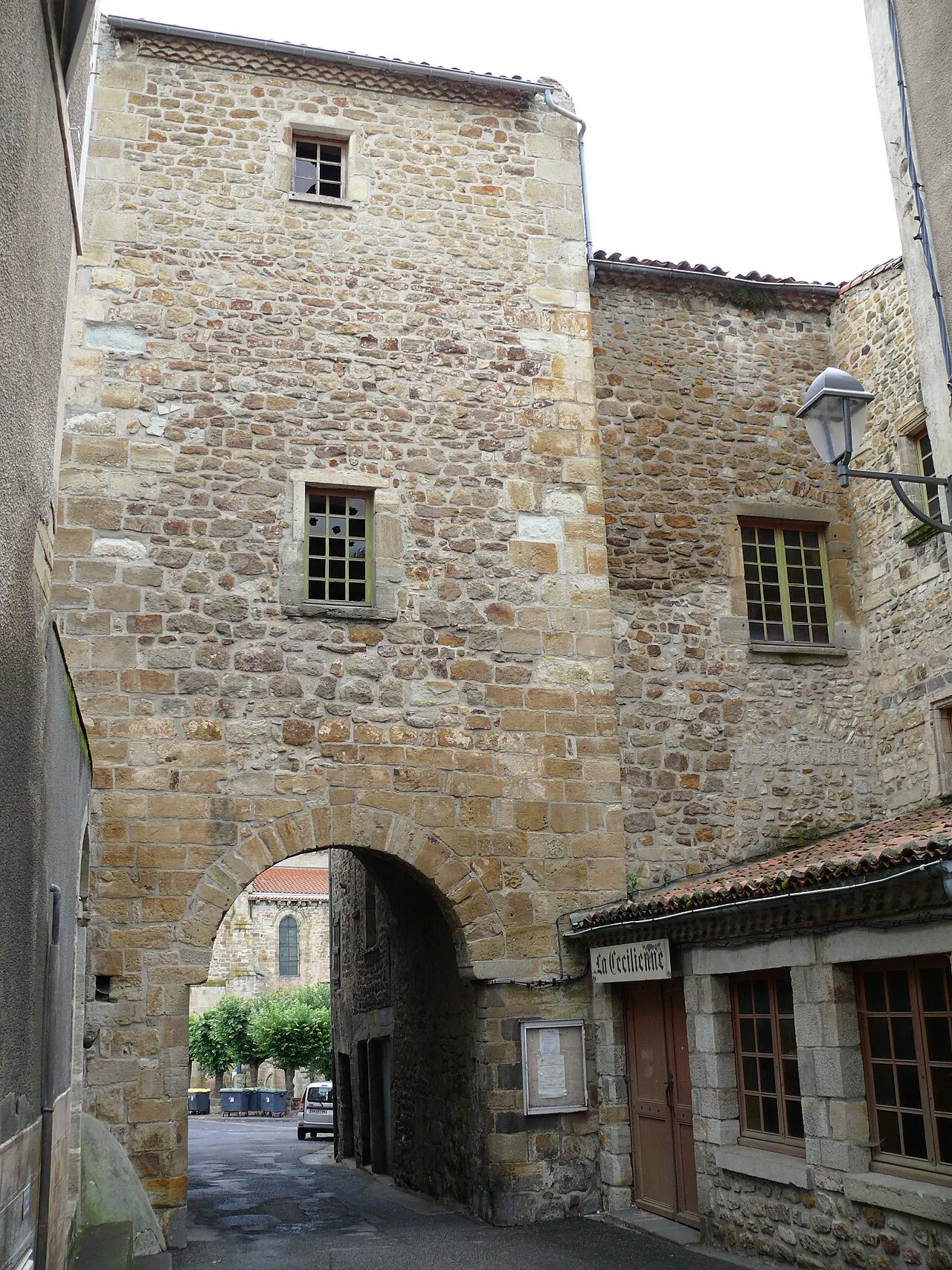 Porte de ville