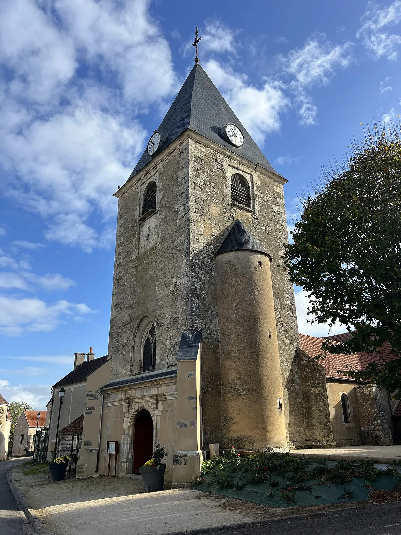 Église Saint-Phal