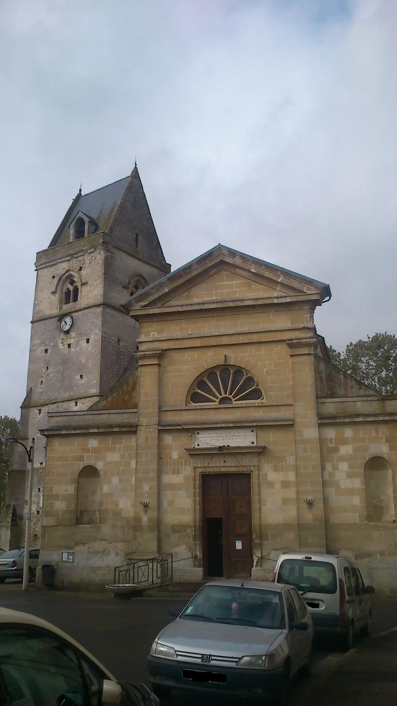 Église Saint-Pierre et Saint-Paul