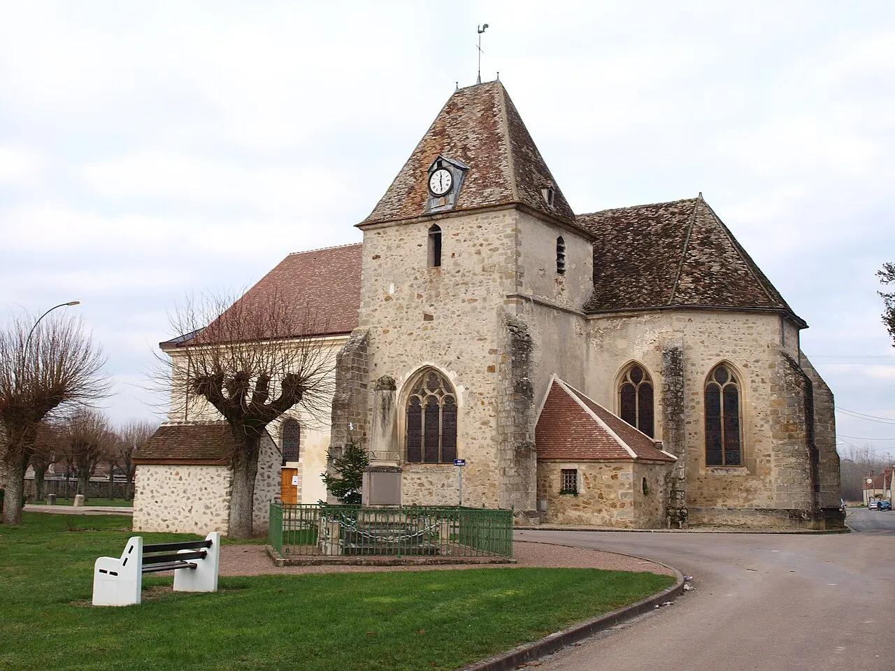 Église Saints-Pierre-et-Paul