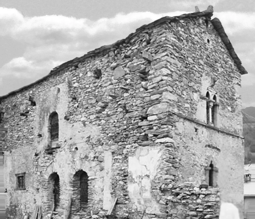 Maison, au hameau de la Rua