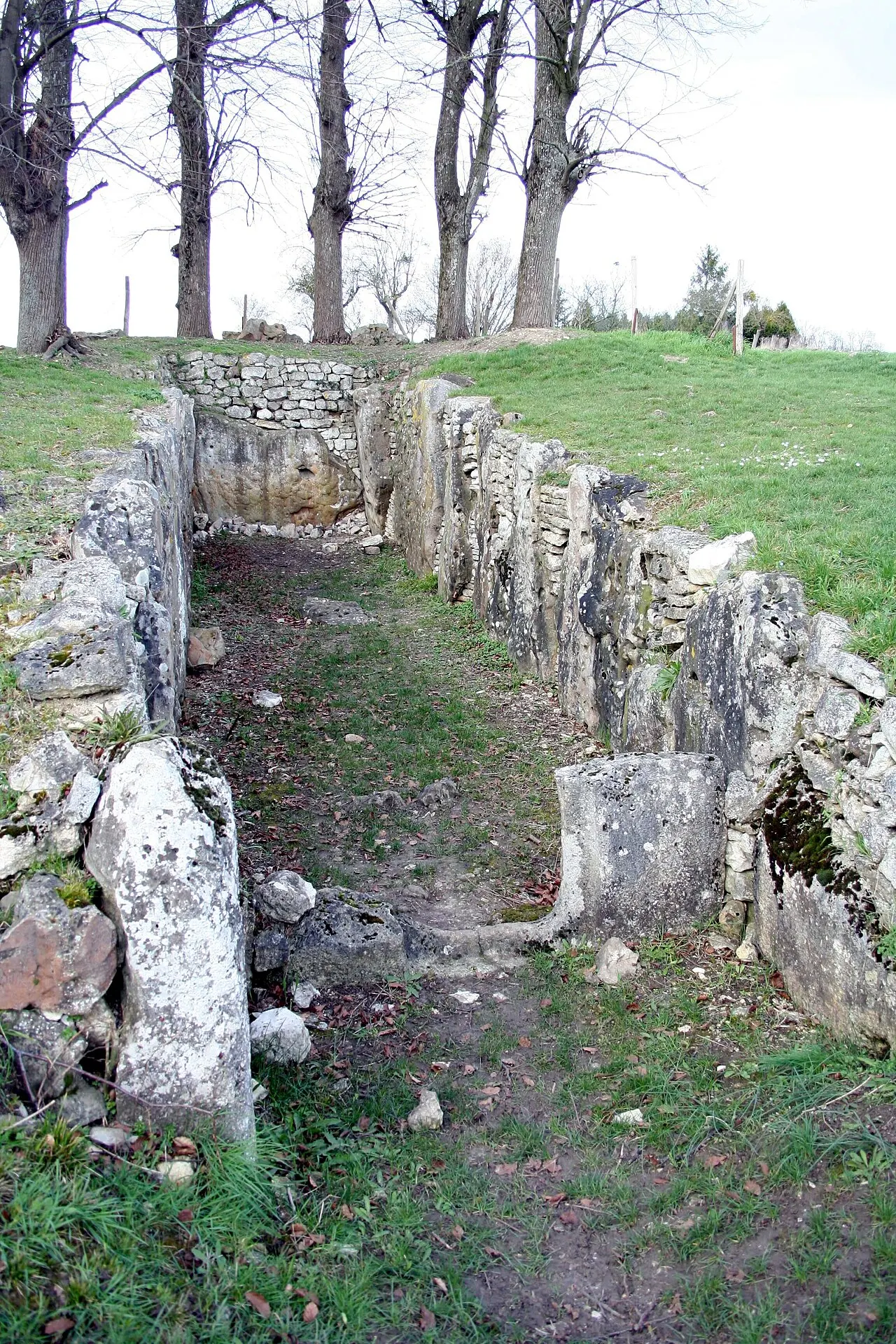 La Cave aux Fées