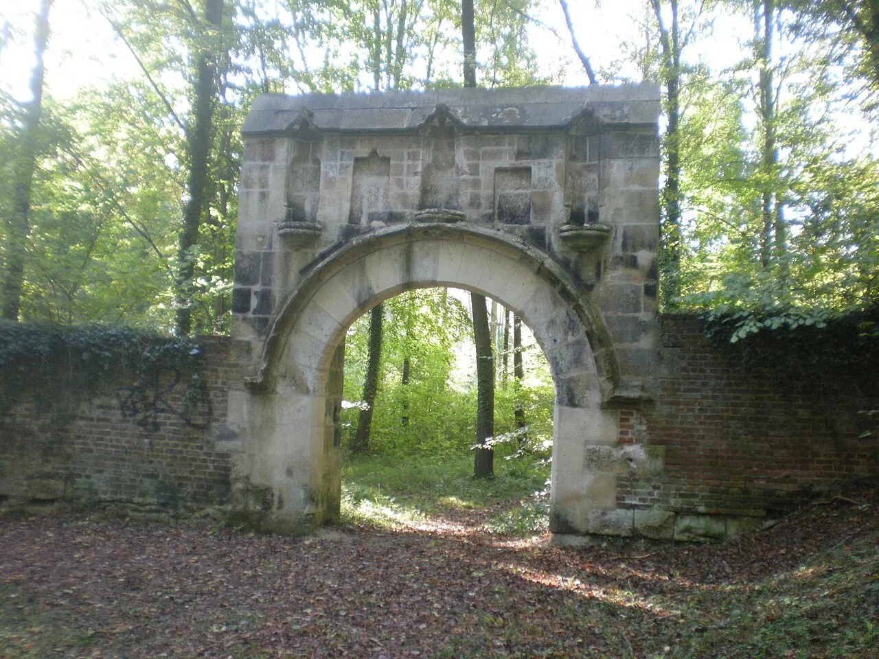 Ancien couvent des Cordeliers de Notre-Dame-de-la-Garde