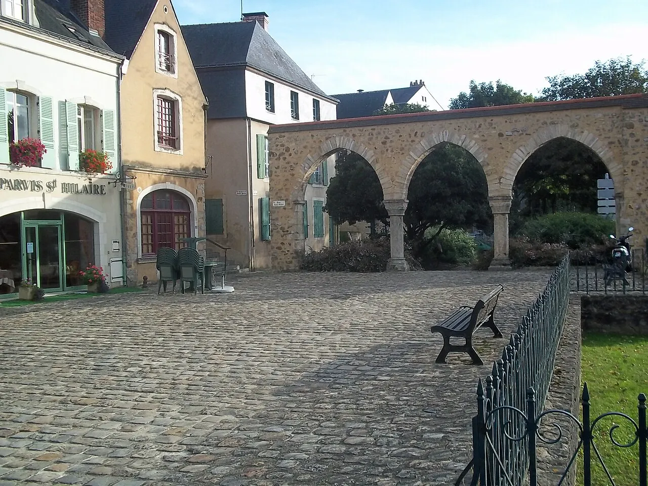 Tour Saint-Hilaire
