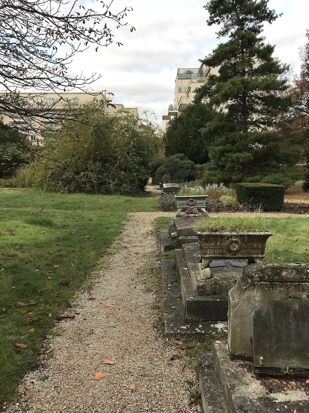Cimetière ancien de Courbevoie