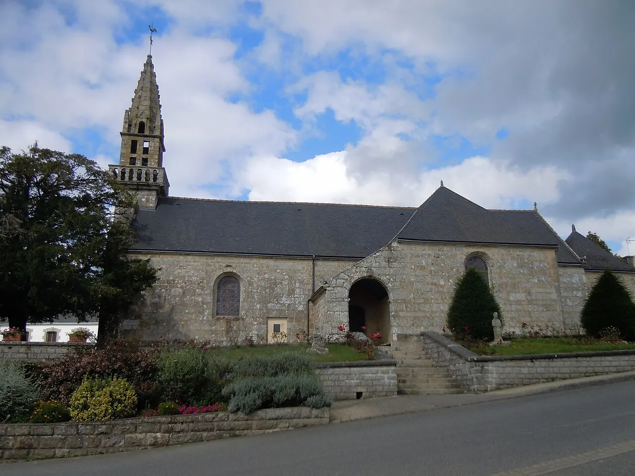 Église Saint-Méven