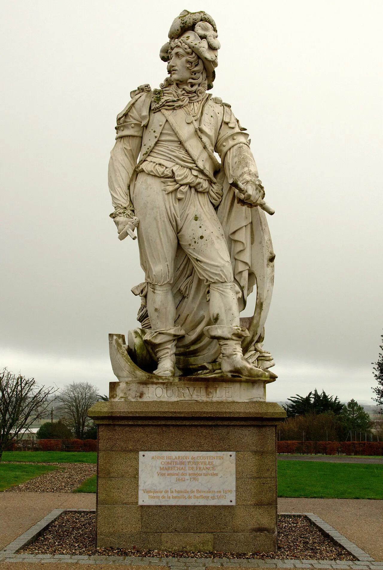 Statue de Tourville