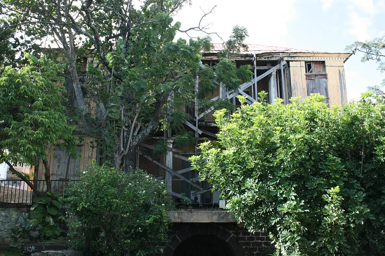 Maison en bois (école Saint-Charles)