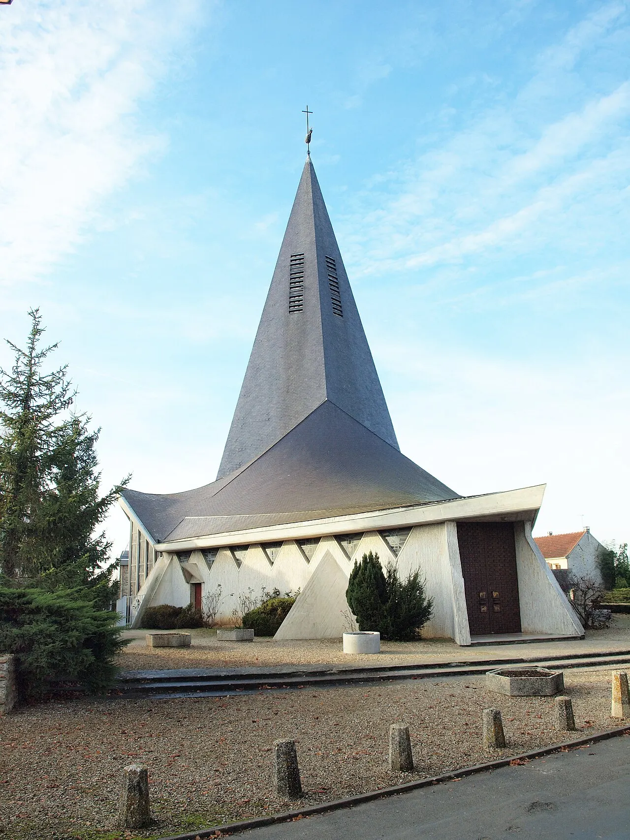 Église Notre-Dame des Roses