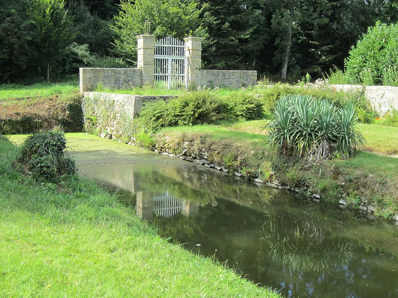 Jardin de la maison de Montcuit