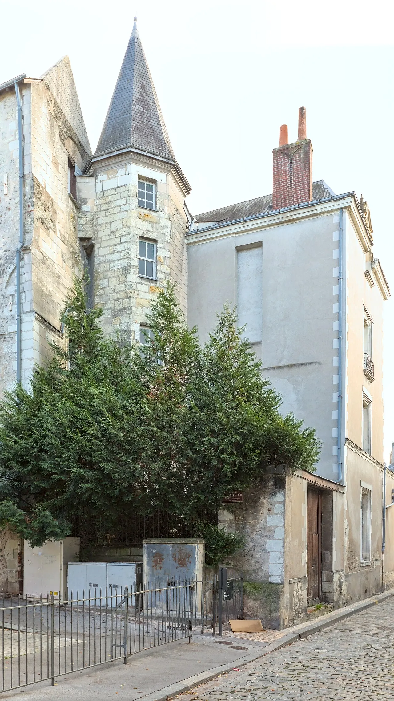 Ancienne Cure de l’Église Sainte-Croix