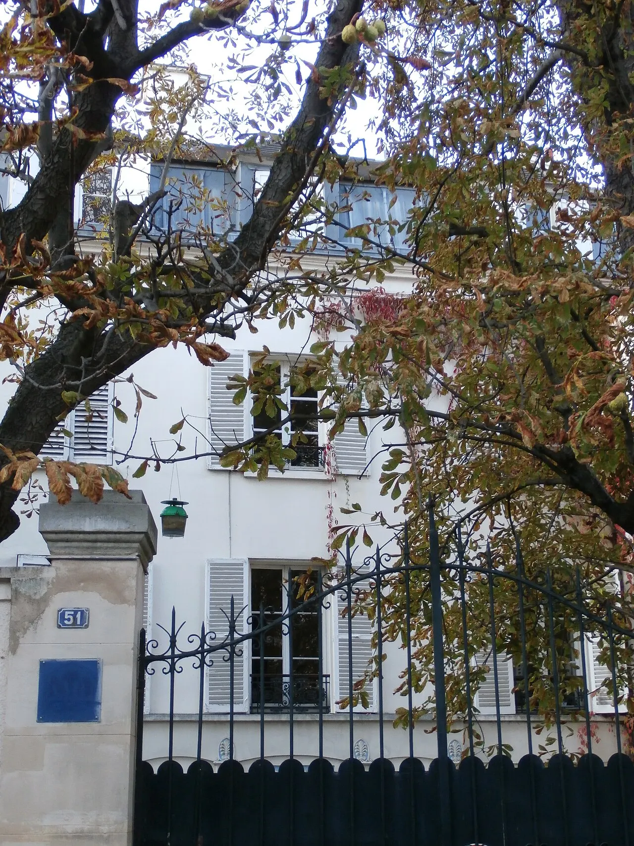 Ancien hôtel de Guines