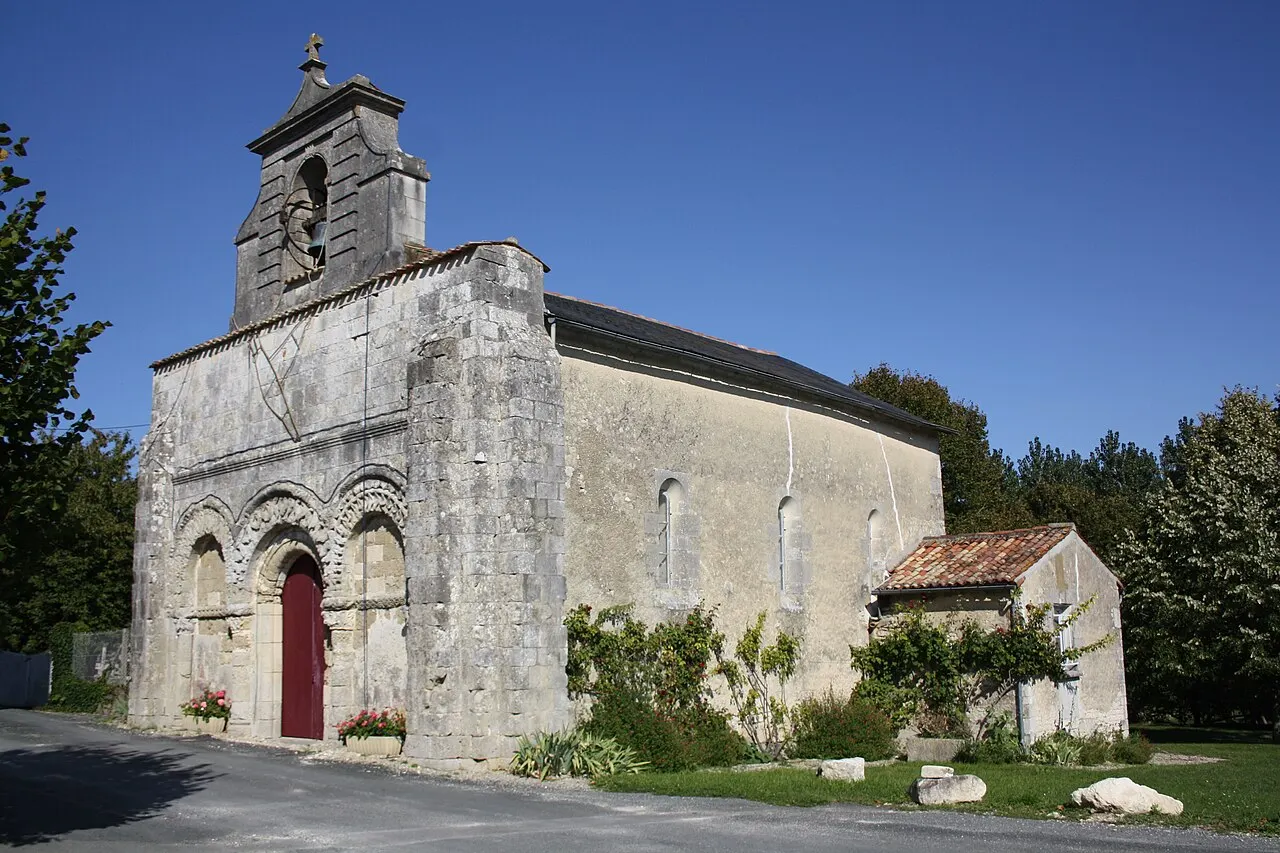 Église Saint-Maxime d’Antezant