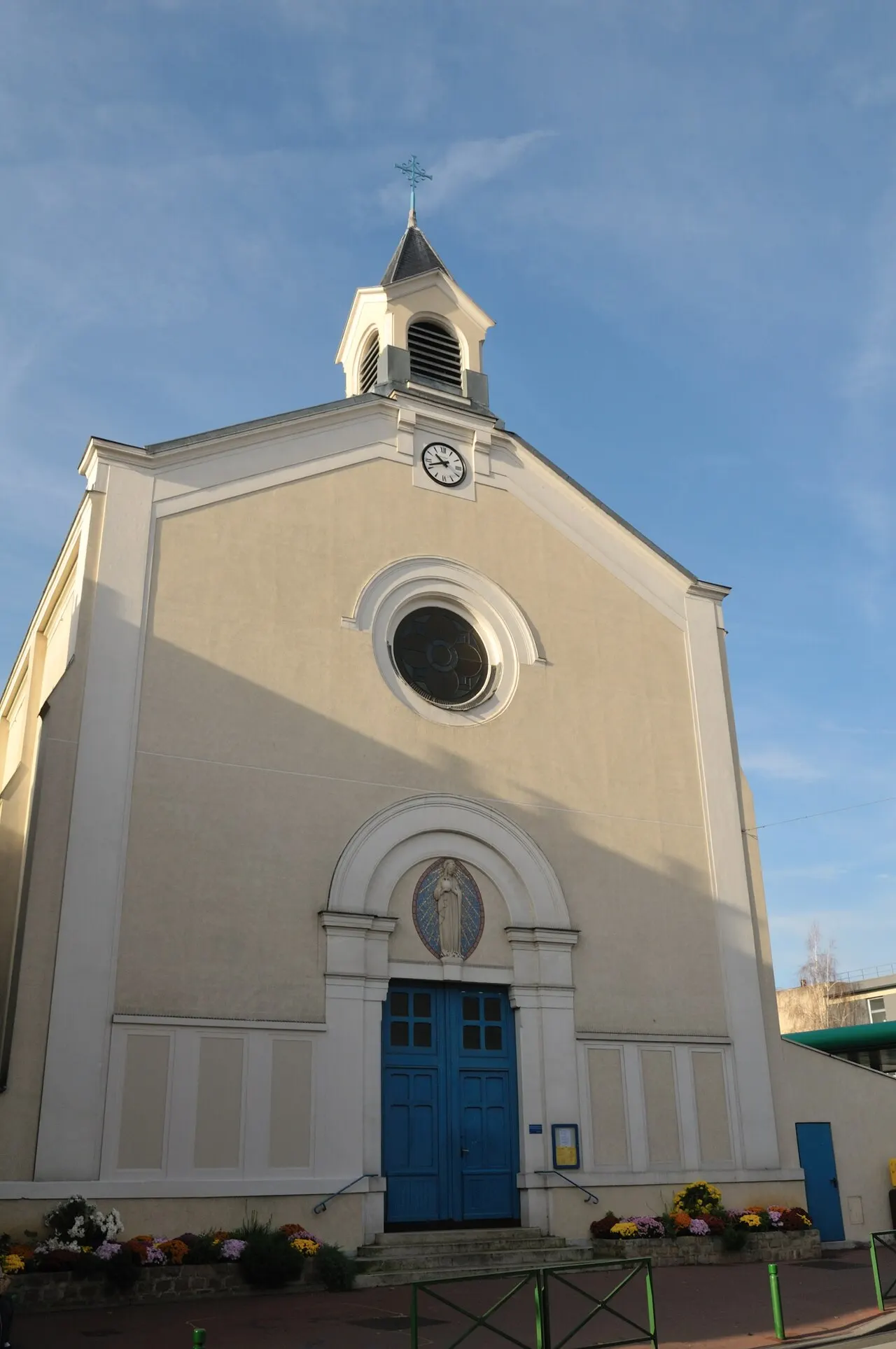 Église Notre-Dame-de-la-Médaille-Miraculeuse