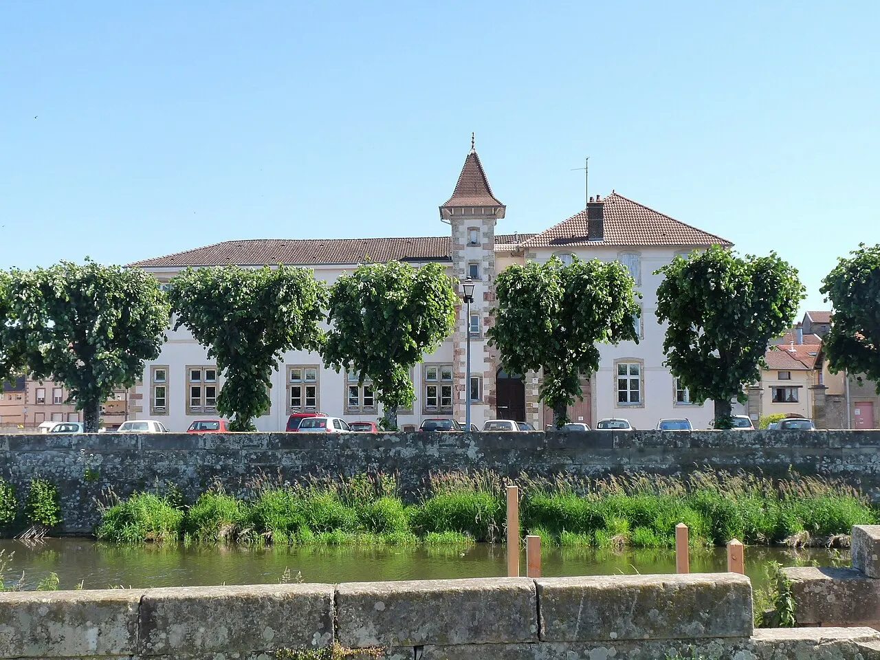 École du Centre (ancien couvent des religieuses bénédictines)
