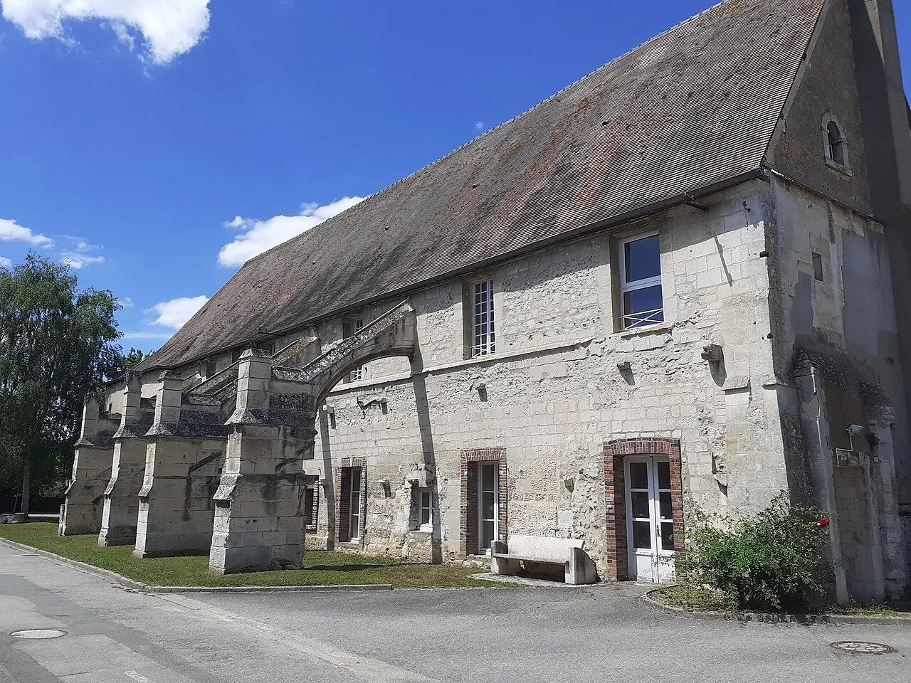 Abbaye Saint-Pierre et Saint-Paul