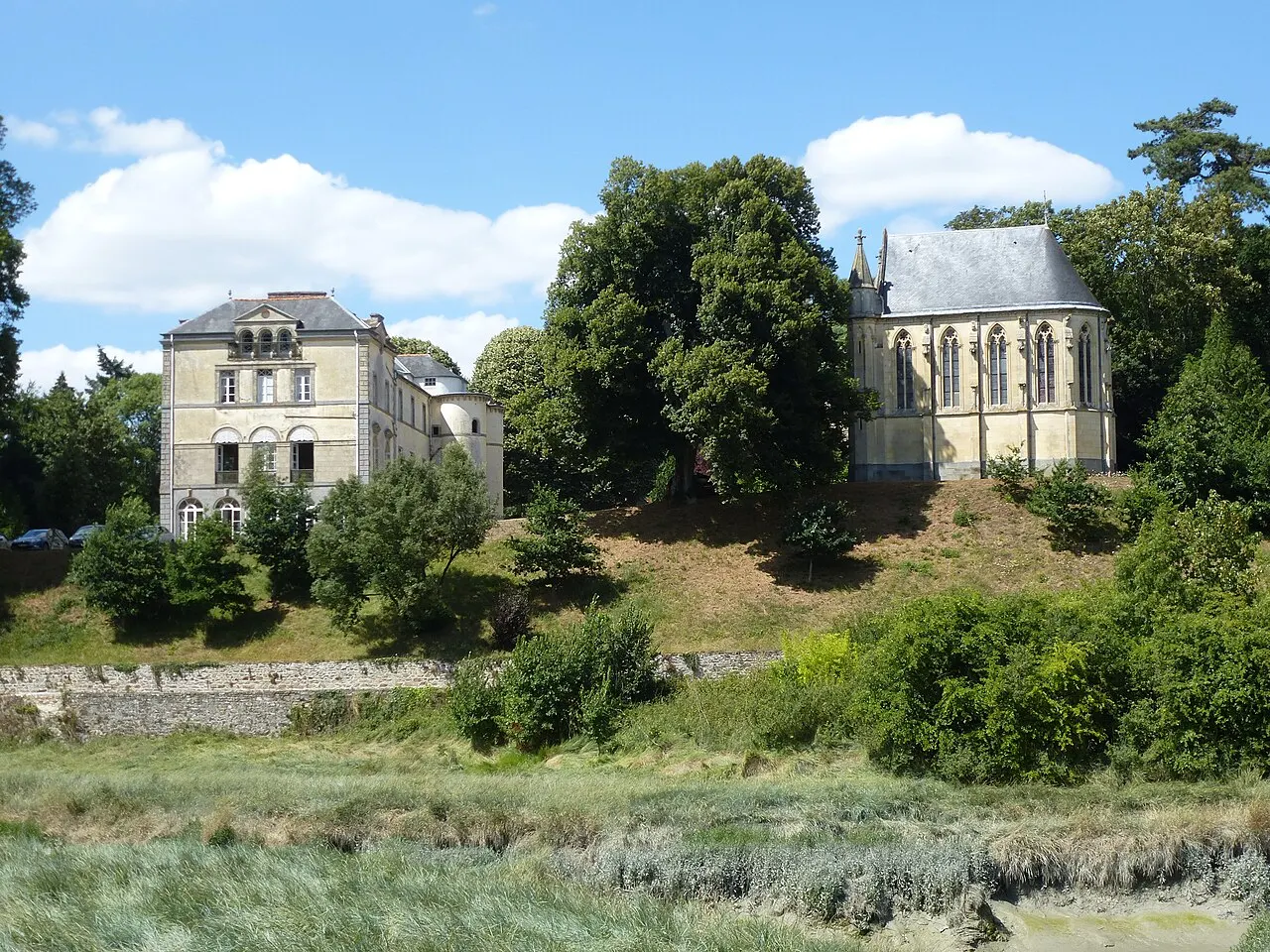 Saint-Lormel