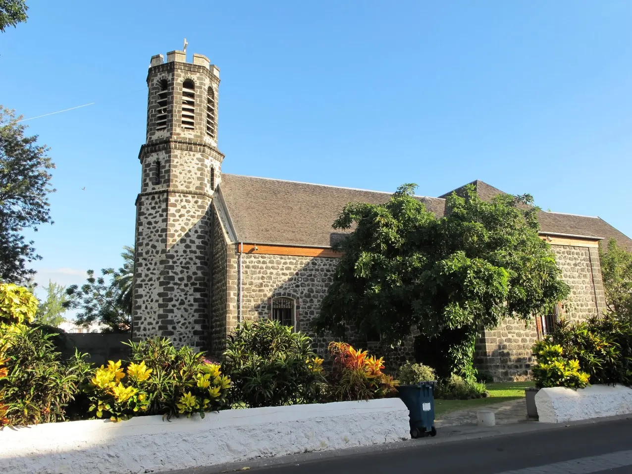 Église Notre-Dame-de-la-Salette de Saint-Leu