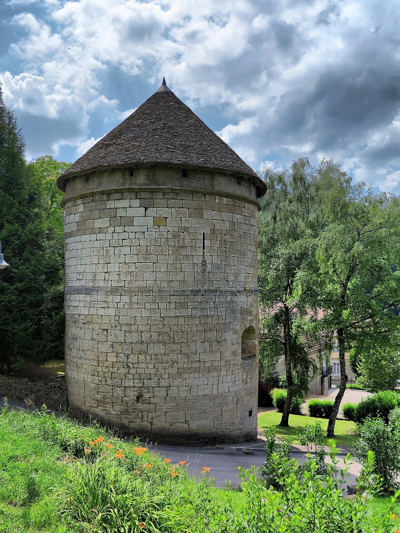 Tour d’Andelot