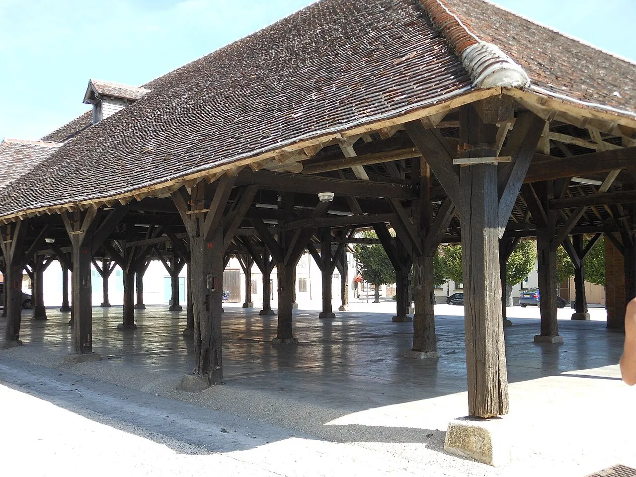 Halles