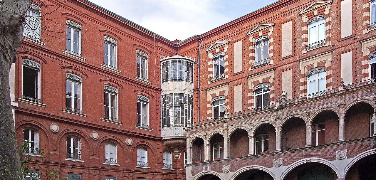 Hôtel de Pins et hôtel Antonin
