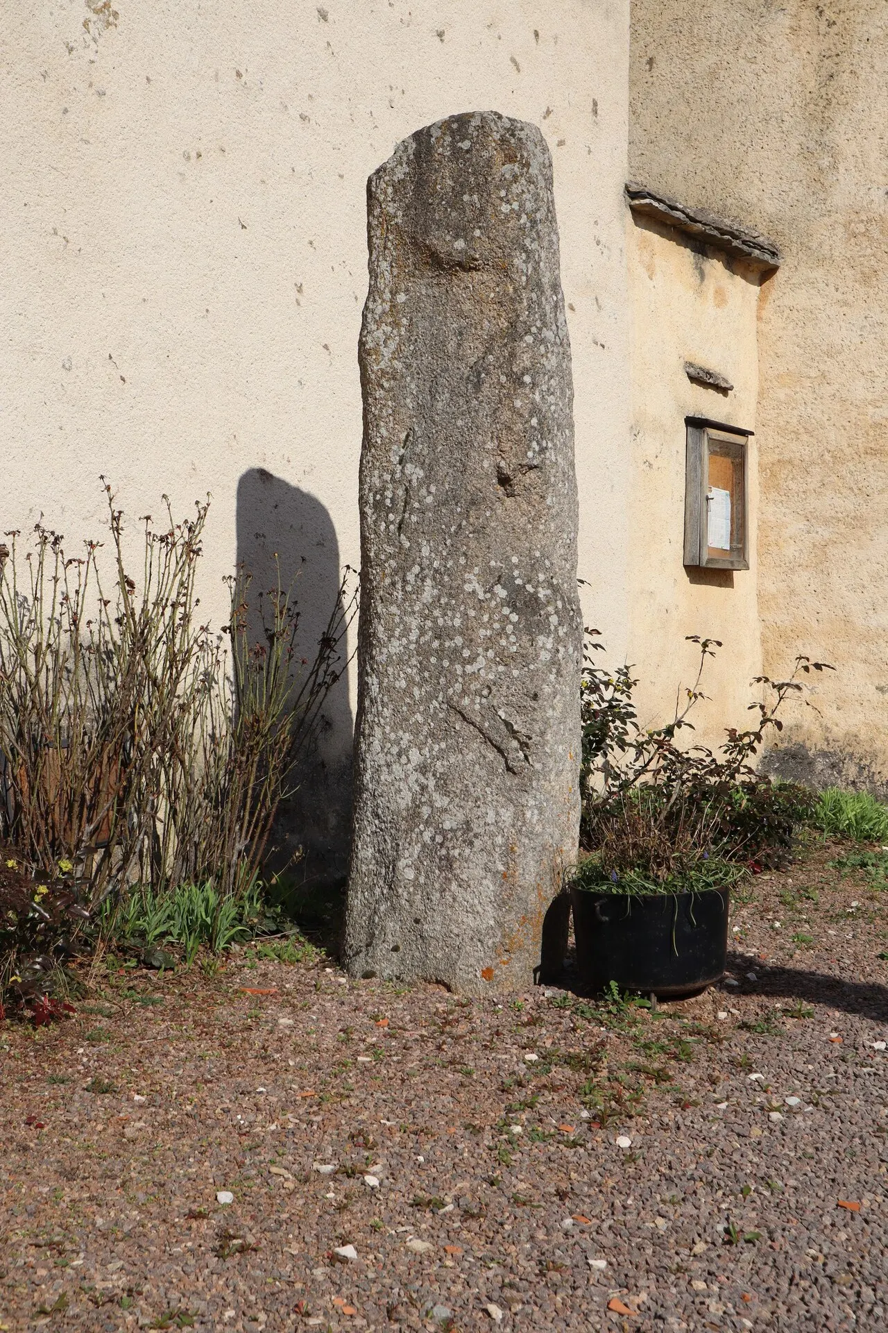 Menhir du Cimetière