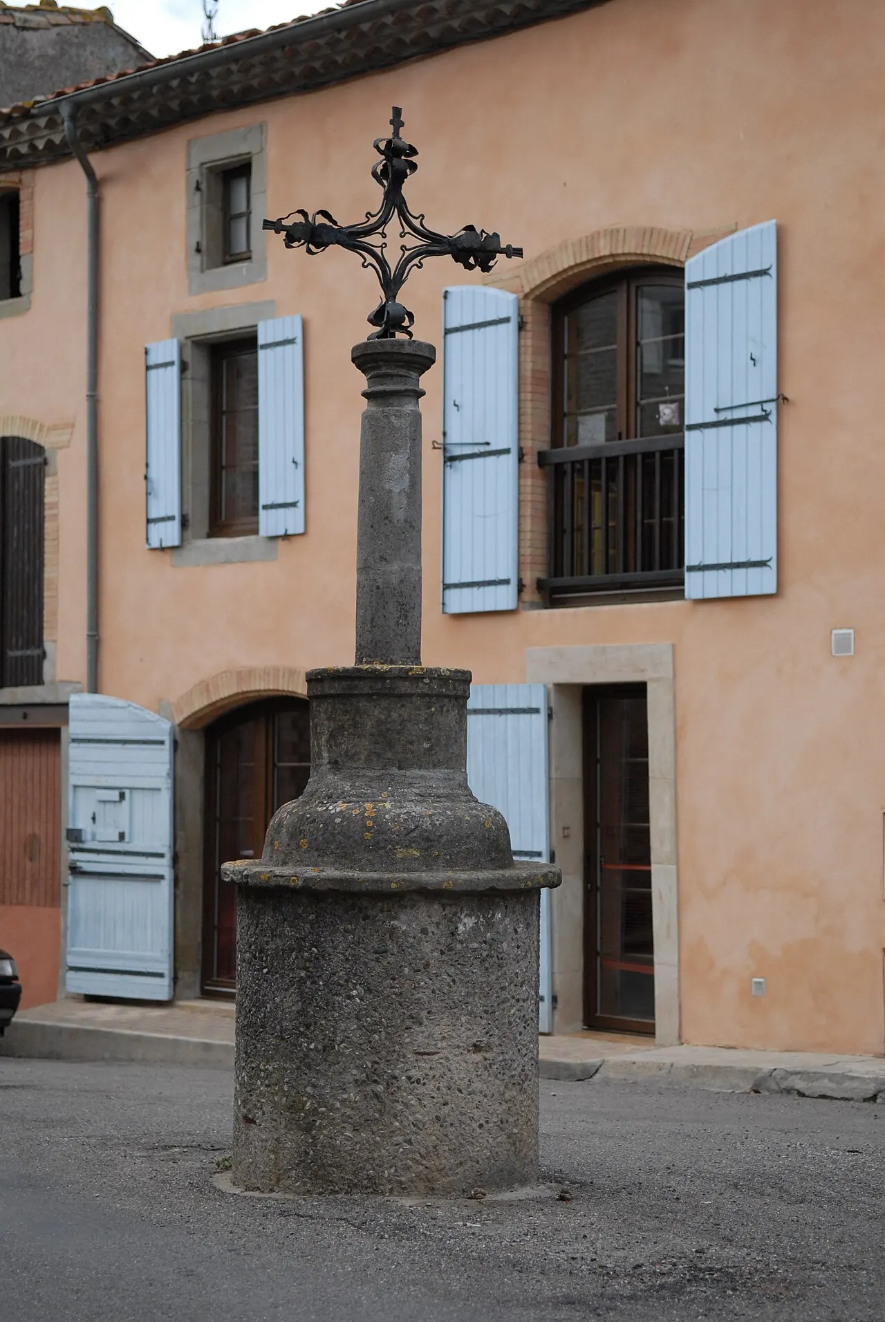 Croix de Saint-Germain