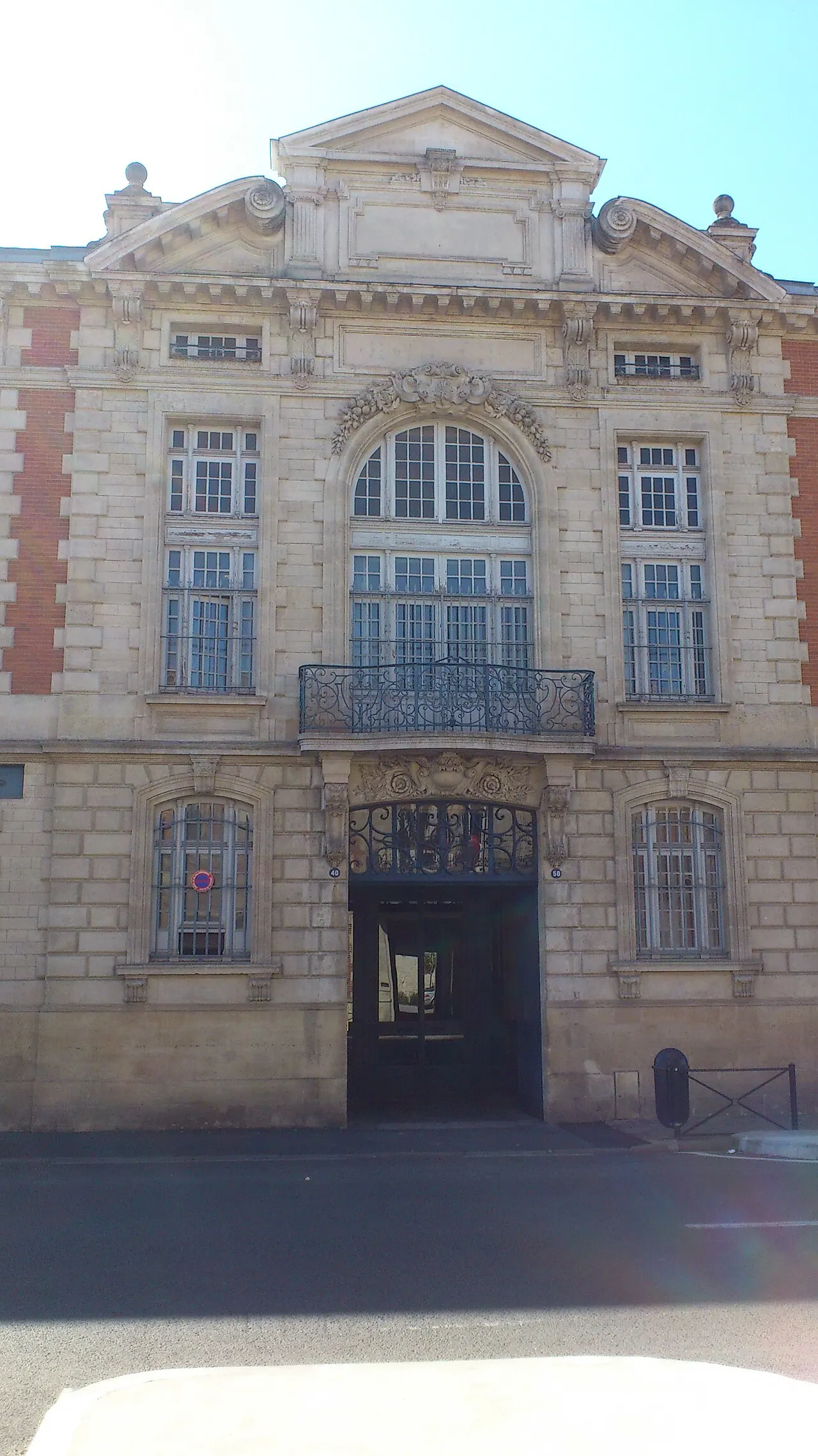 Distillerie Sécrestat, actuellement musée Goupil