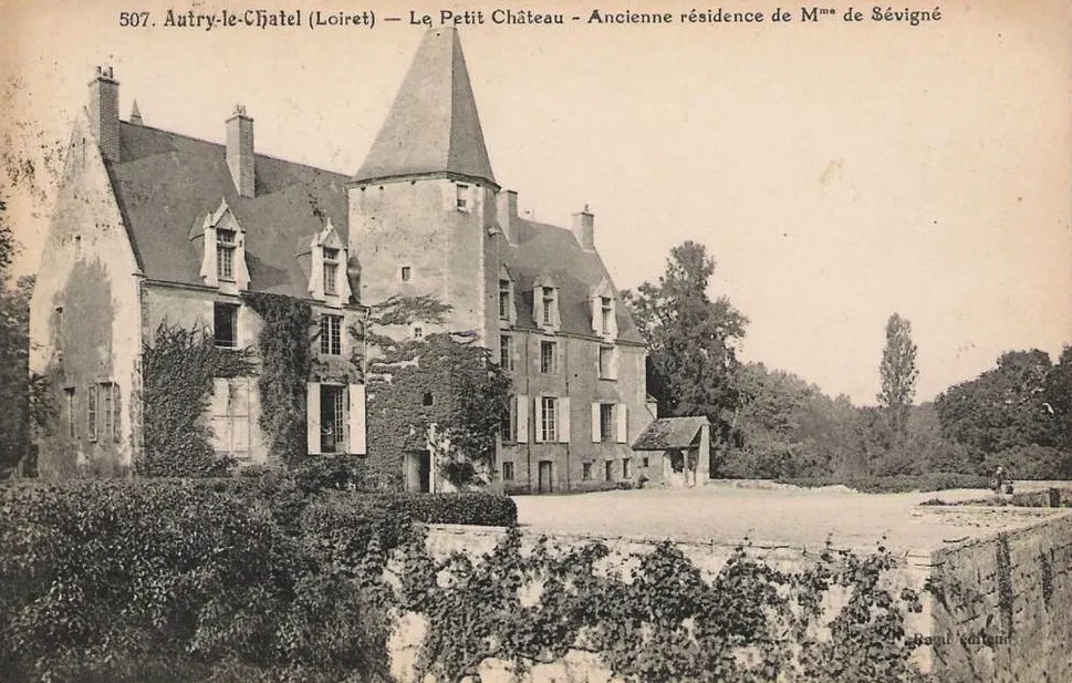 Petit Château